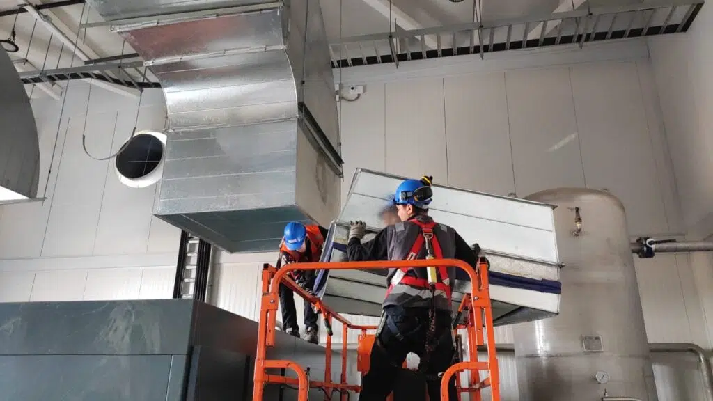 Sistemas de Ductos de Ventilación: La Clave para un Ambiente Interior Saludable y Eficiente 1 WhatsApp Image 2024 04 23 at 12.17.40 PM 2